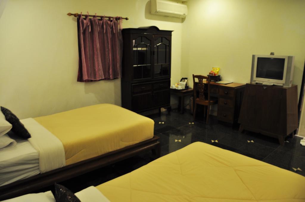 Ruean Thai Hotel Sukhothai Exterior photo